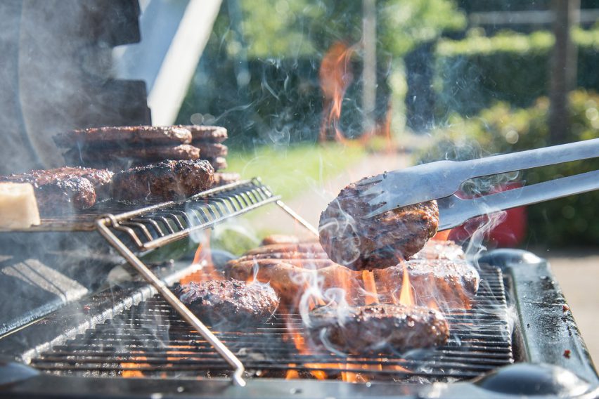 Barbecueën met je collega’s na werktijd: 3 tips